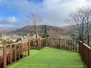 Photo 24- click for photo gallery